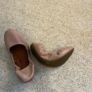 Lucky ballet flats- never worn. Elastic back